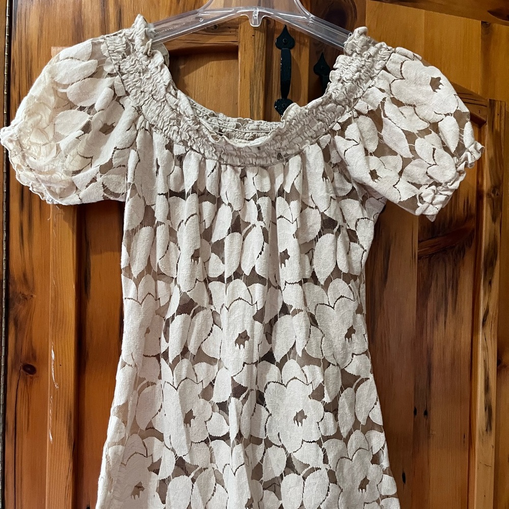 Lace top size extra large by Charlotte Russe